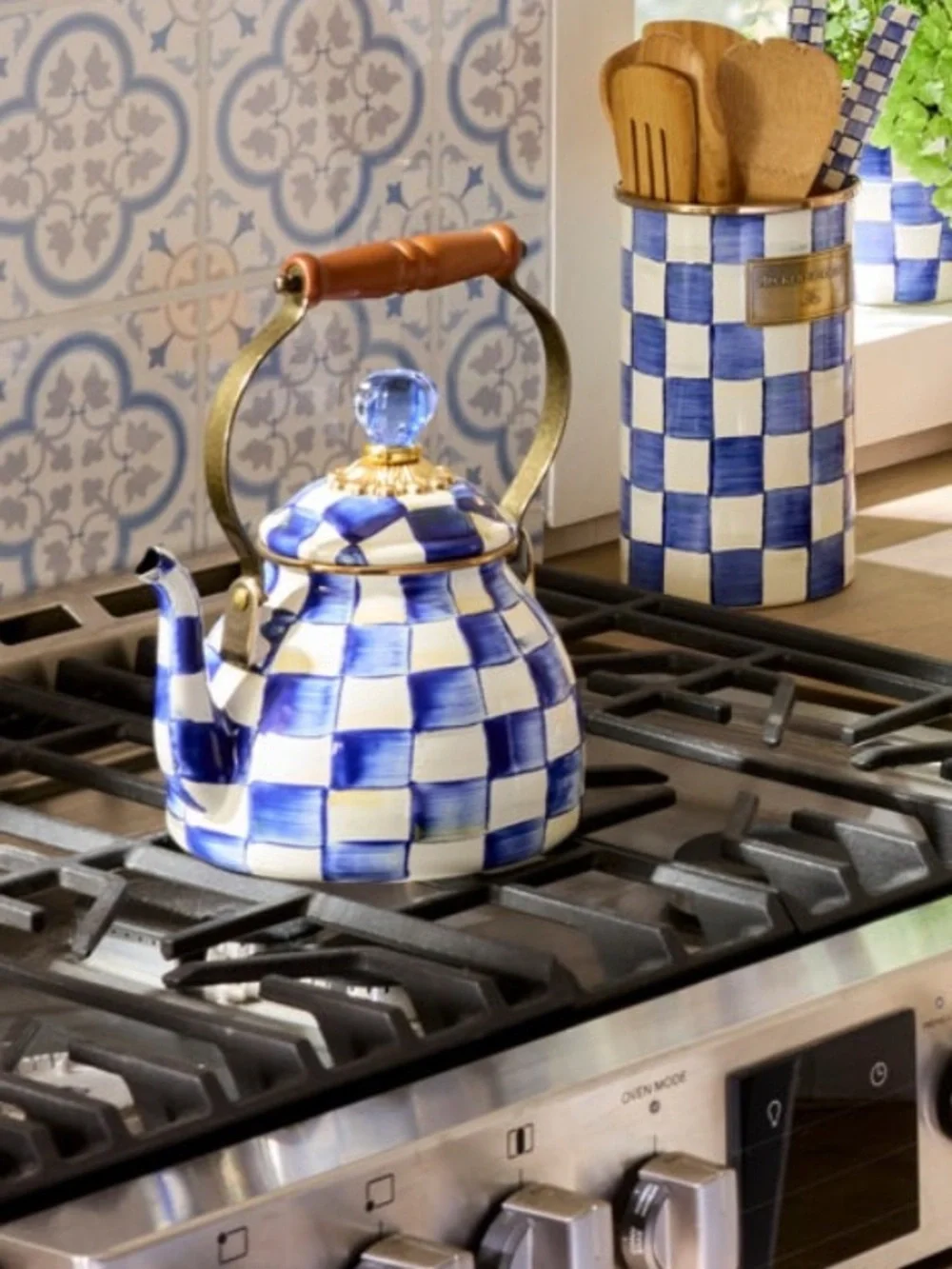 MACKENZIE-CHILDS royal check 2quart tea pot
